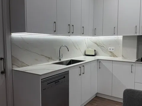 Flat in calle de Francisco Silvela - Photo 6