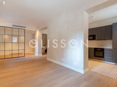 Duplex - Photo 1