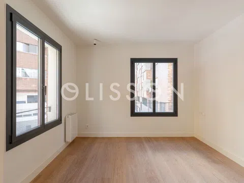 Duplex - Photo 14