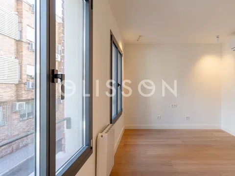 Duplex - Photo 16