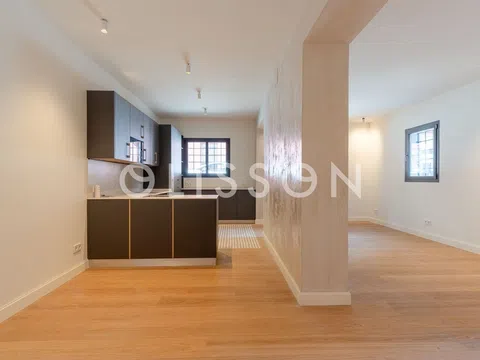Duplex - Photo 6