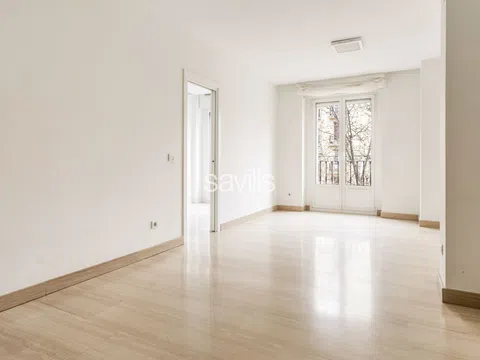 Flat in CL Princesa - Photo 2