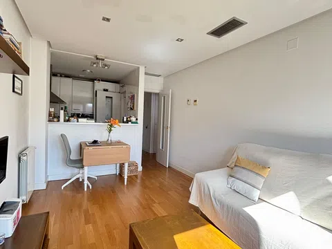 Flat in plaza de la Reverencia - Photo 3