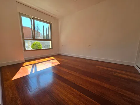 Flat in calle de Guisando no number - Photo 15