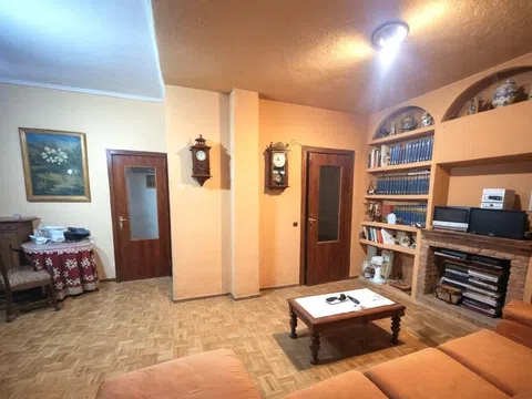 Flat - Photo 4
