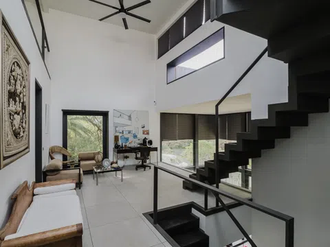 Detached house in calle Valle de Laciana - Photo 19