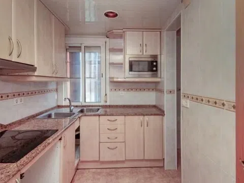 Flat - Photo 2