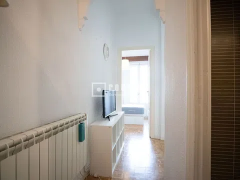 Flat in calle de Ríos Rosas - Photo 2