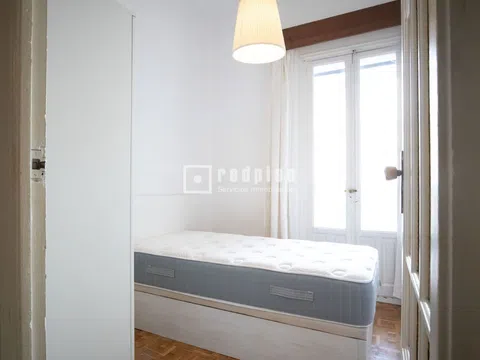 Flat in calle de Ríos Rosas - Photo 7