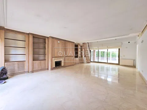 Semi-detached house in calle de Bueso de Pineda - Photo 2