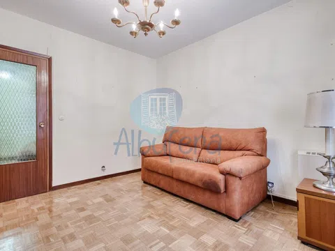 Flat in paseo de Santa María de la Cabeza - Photo 3