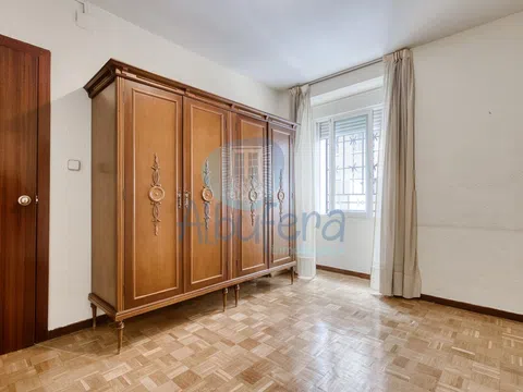 Flat in paseo de Santa María de la Cabeza - Photo 8