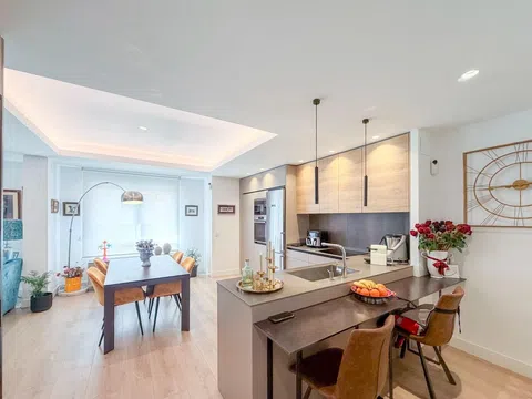 Flat in calle de Gaztambide - Photo 8