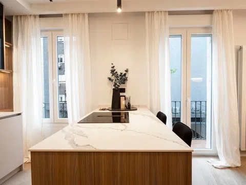 Flat in calle de Montesa - Photo 3