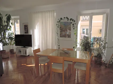 Flat in calle de Lagasca - Photo 4