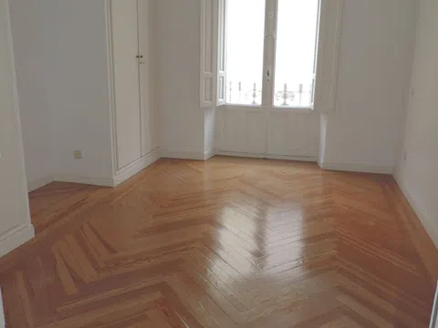 Flat in calle de Lagasca - Photo 6