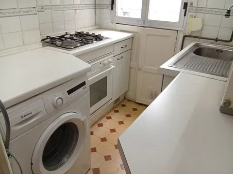 Flat in calle de Granada - Photo 5