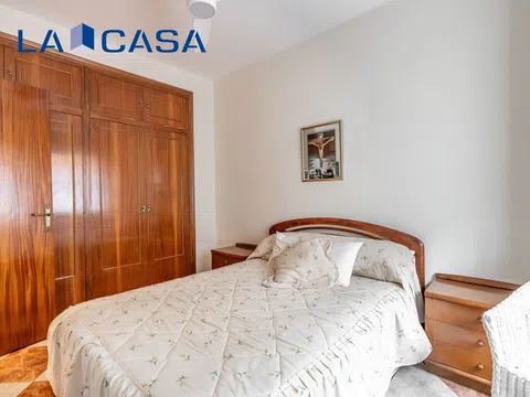 Flat in calle de Aldea del Fresno - Photo 13