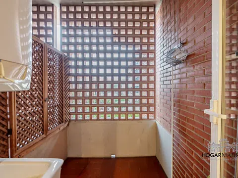 Flat in calle de Esteban Palacios - Photo 19