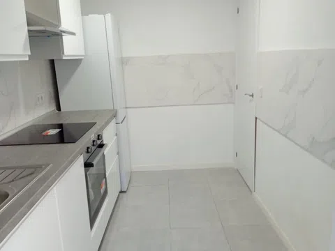 Flat - Photo 3