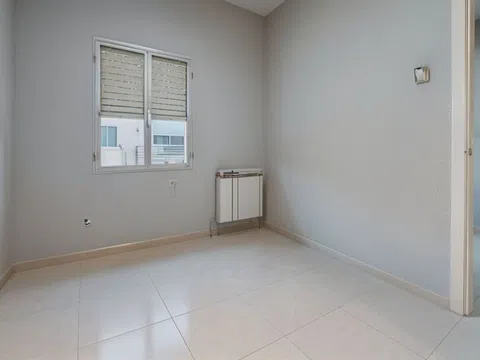 Flat in calle de Albares de la Ribera - Photo 15