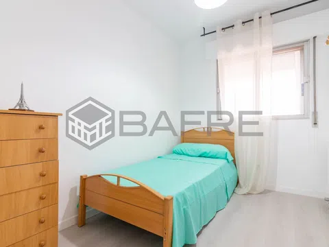 Flat in calle Adora - Photo 18