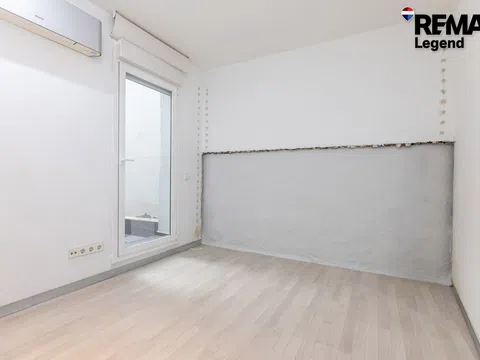 Flat in Sainz De Baranda - Photo 9
