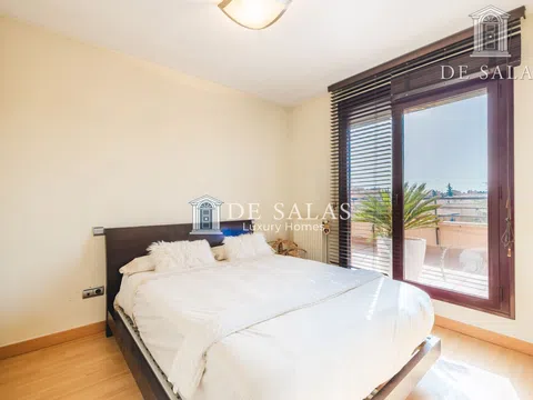 Penthouse - Photo 12
