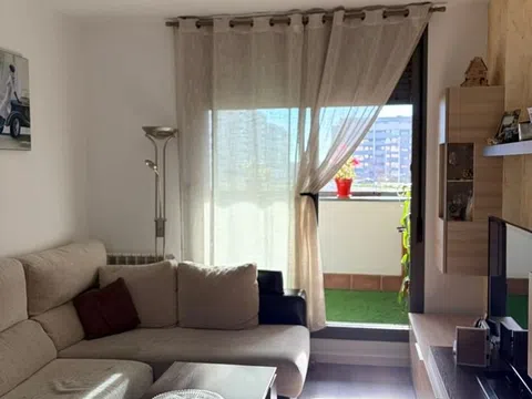 Flat - Photo 2