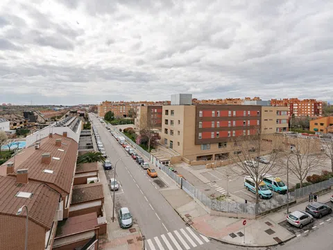 Flat in paseo de Ginebra - Photo 19