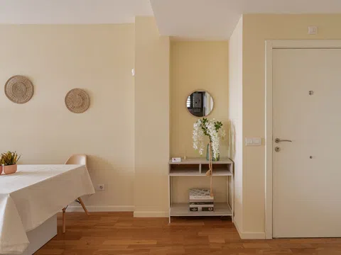 Flat in paseo de Ginebra - Photo 10