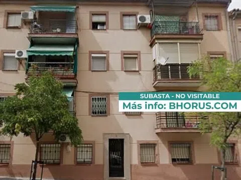 Flat in calle la Alberca de Záncara - Photo 2