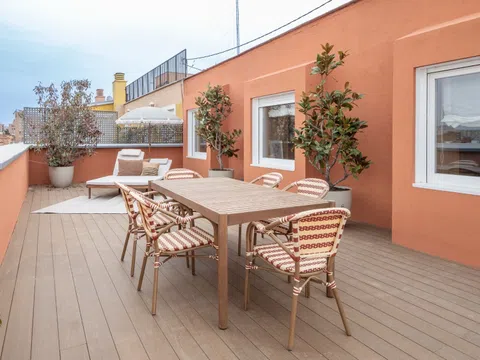 Penthouse in calle Velayos - Photo 2