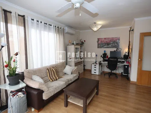 Flat - Photo 3