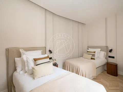 Flat in calle de Castelló - Photo 5