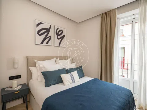 Flat in calle de Castelló - Photo 6