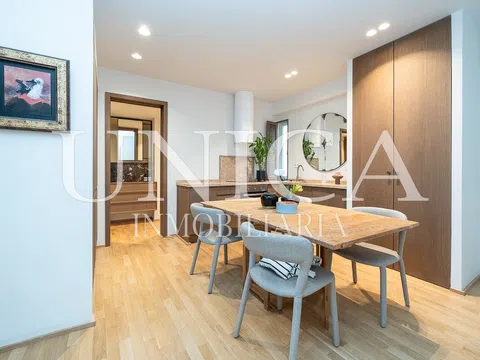 Flat in calle de Regueros - Photo 15
