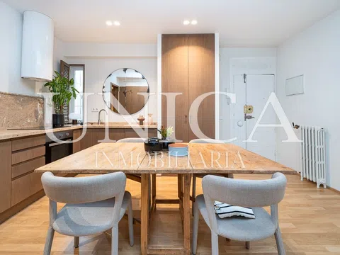 Flat in calle de Regueros - Photo 16