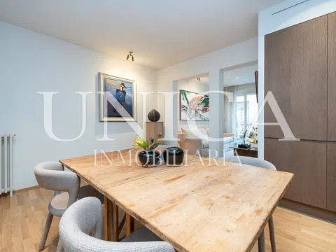 Flat in calle de Regueros - Photo 18
