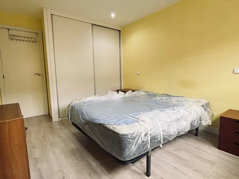 Flat in CL Albuñuelas - Photo 16