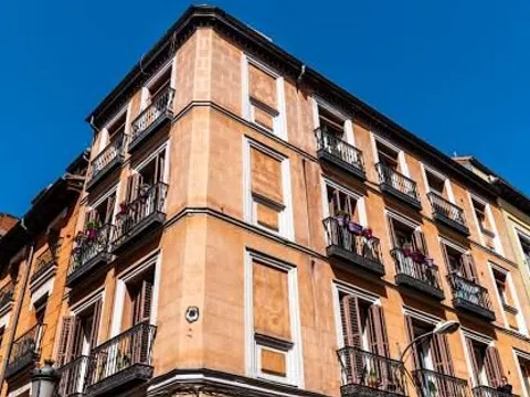 Flat in calle del Salitre - Photo 15
