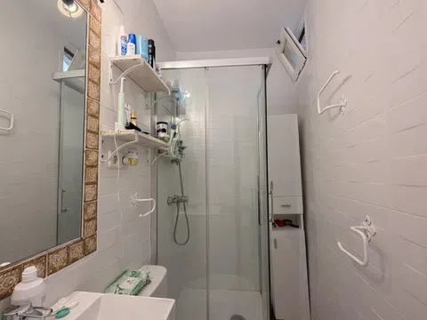 Flat in calle del Salitre - Photo 9