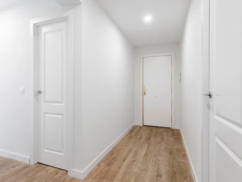 Flat in calle de El Pedernoso - Photo 4