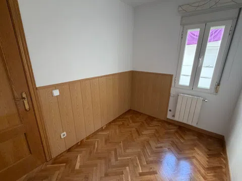 Flat - Photo 3