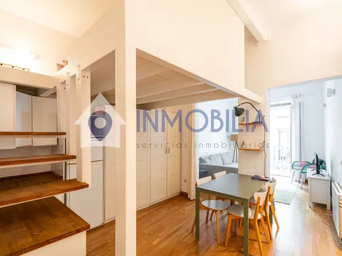 Flat in calle de la Madera - Photo 11