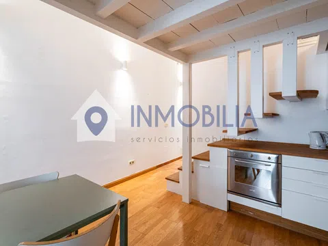 Flat in calle de la Madera - Photo 14