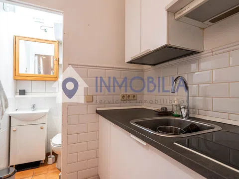 Flat in calle de la Madera - Photo 15