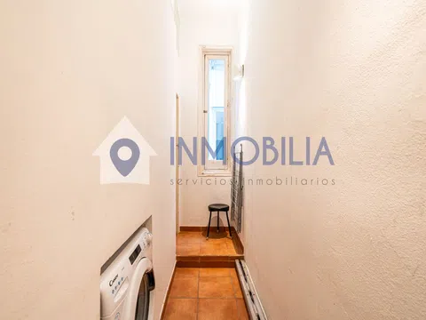 Flat in calle de la Madera - Photo 18