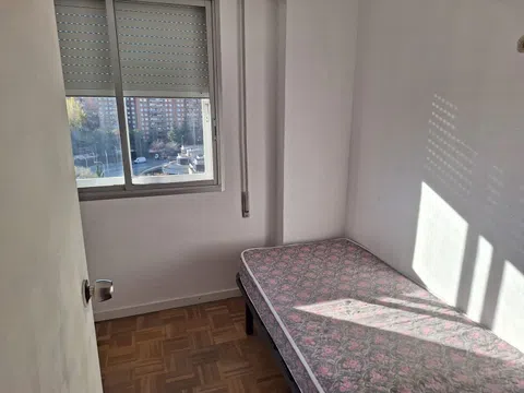 Flat in calle Chaparral - Photo 10