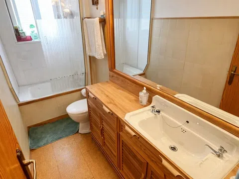 Flat in calle de Seseña - Photo 13
